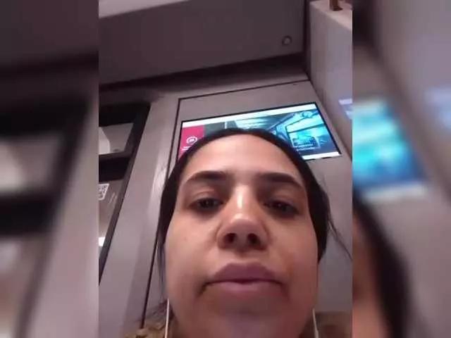 Mmmmmya from BongaCams