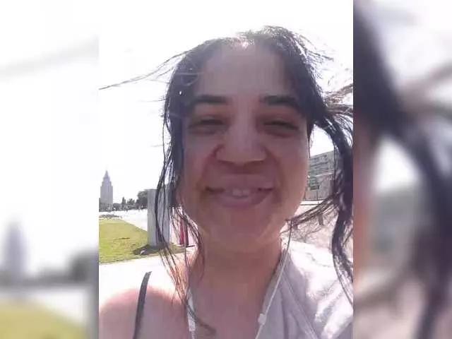 Mmmmmya from BongaCams