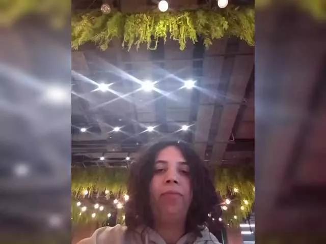 Mmmmmya from BongaCams