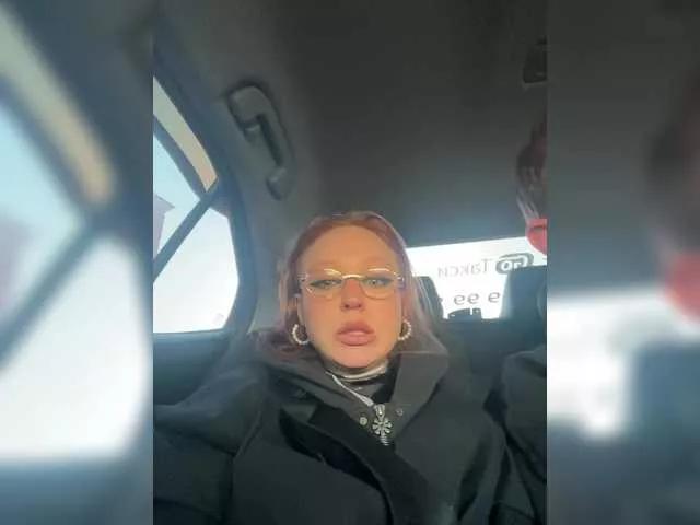 MokoMila from BongaCams