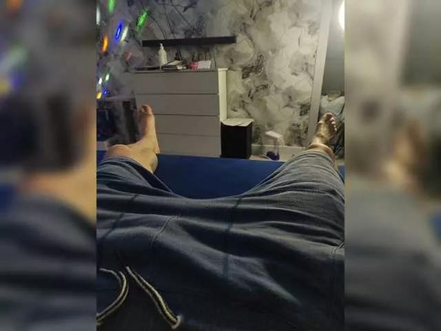 Mrrrandmsss from BongaCams