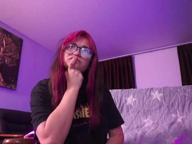 mymoonstar from BongaCams
