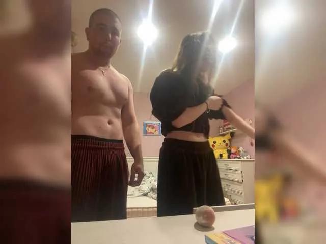 PesPsyPes from BongaCams