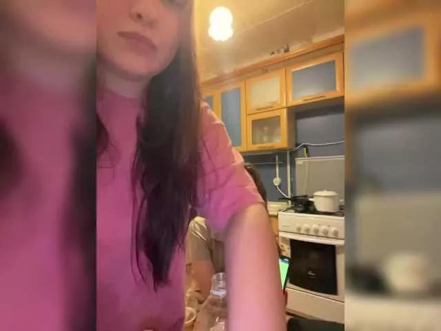 purplewife from BongaCams