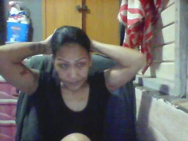 Rarra from BongaCams