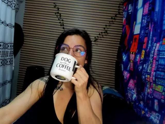 rosse2504 from BongaCams