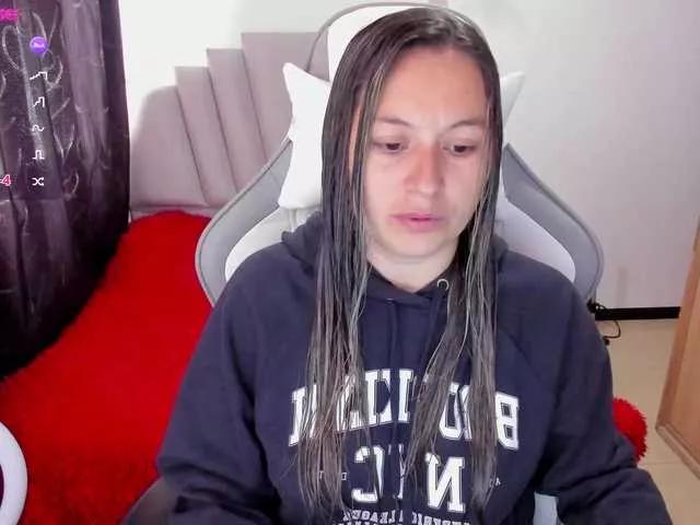 samantha--wilson from BongaCams