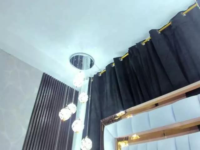 SarayRoyse from BongaCams