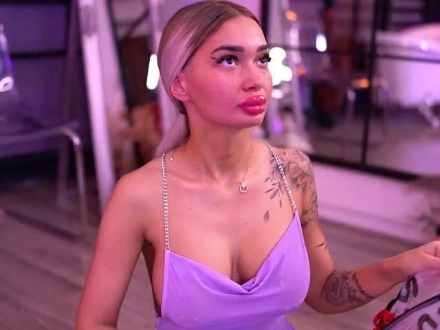 SashaFerrera from BongaCams
