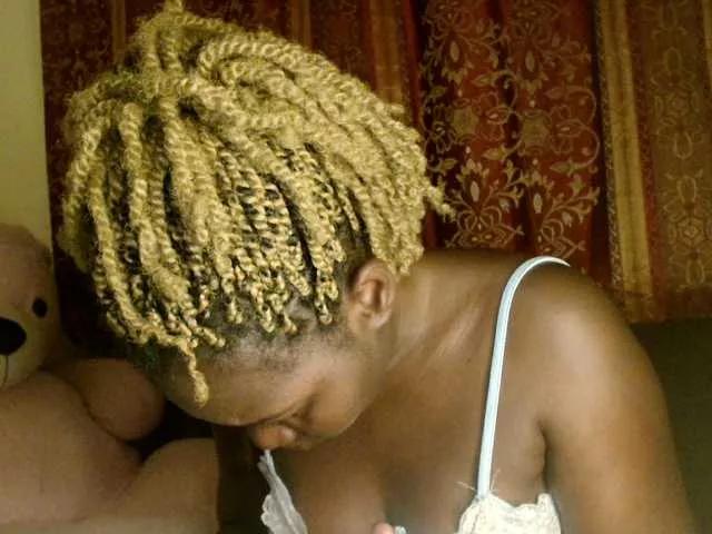 Sexxy-pretty24 from BongaCams