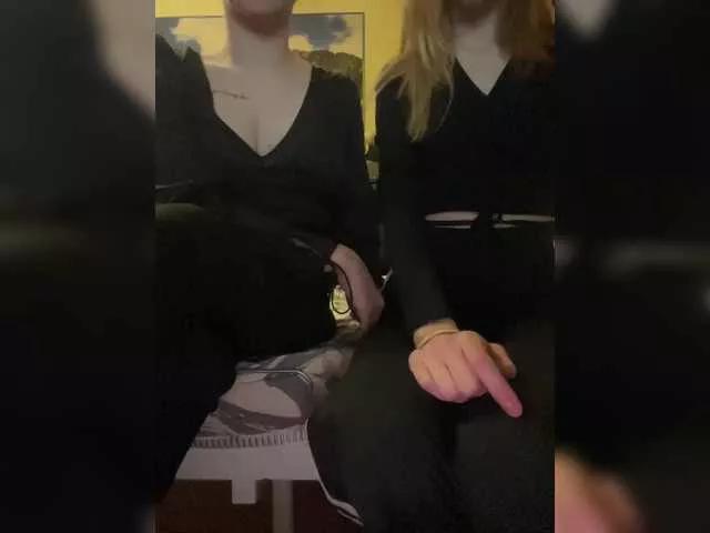 Sunnixxx100 from BongaCams