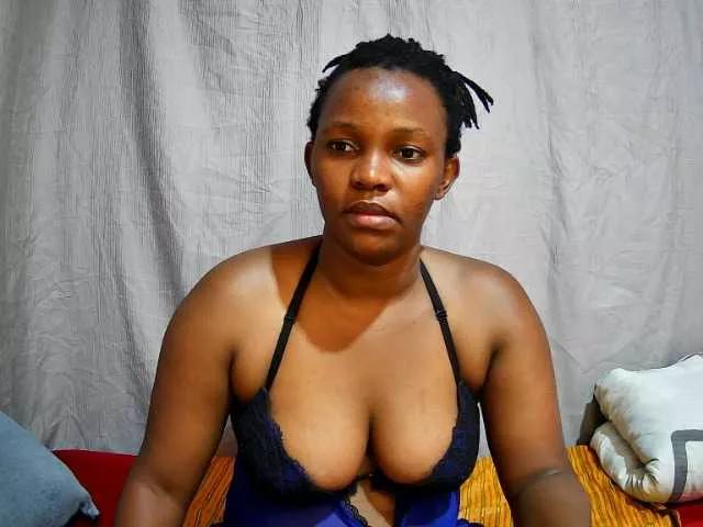 sweet-bunny12 from BongaCams