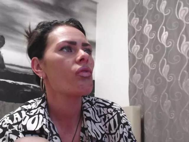 sweetandreea from BongaCams