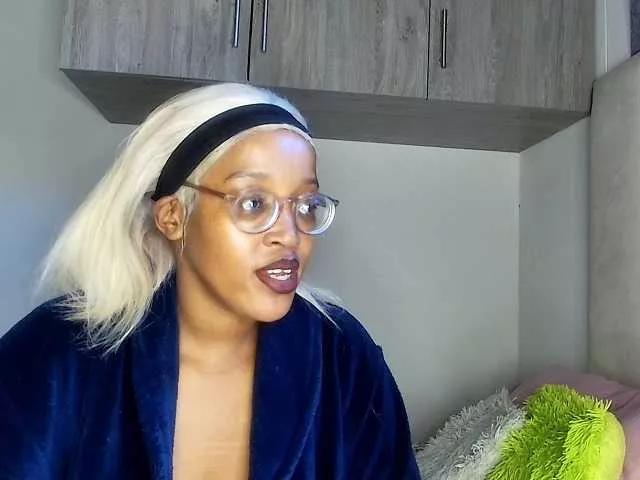 Sweetheartcocomwllow from BongaCams