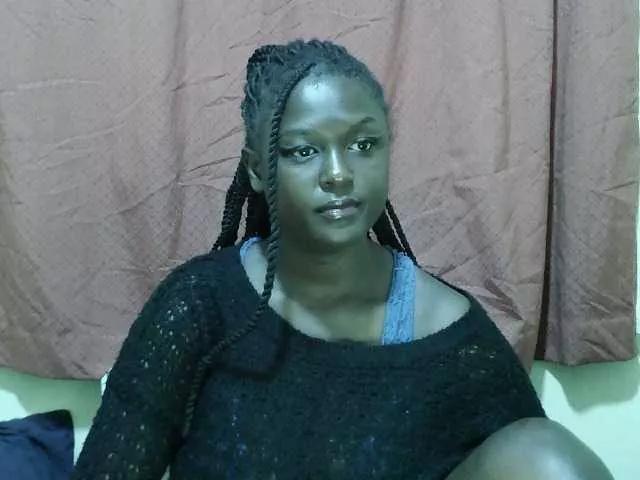 SweetHive from BongaCams
