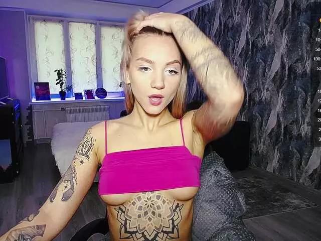 sweetiekittie from BongaCams