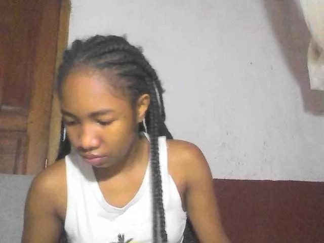 Sweetiepop from BongaCams