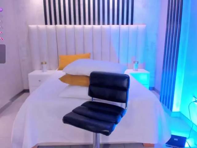 TaraLawrence from BongaCams