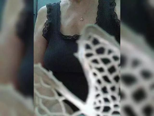 Tata42 from BongaCams