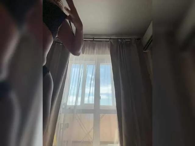 Tati16 from BongaCams