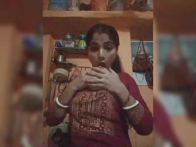 Tunnidelhi from BongaCams