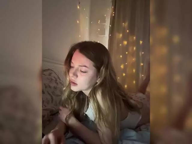 WetLips from BongaCams