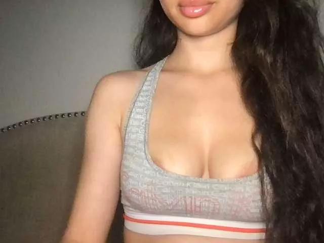 Xoxcat from BongaCams