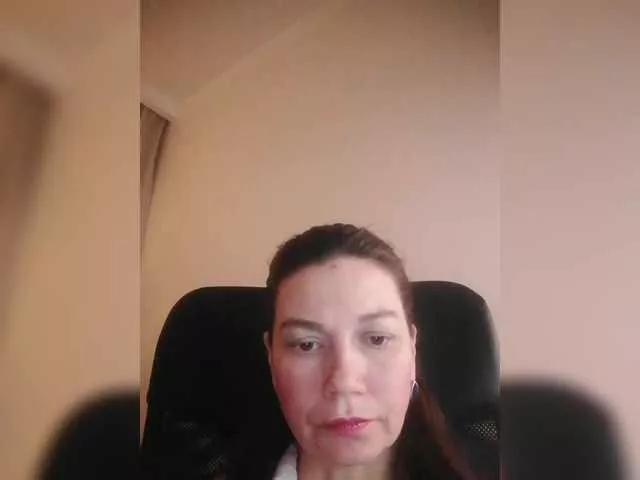 zvezda2511 from BongaCams