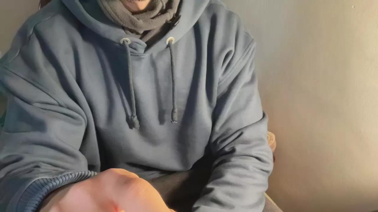 Augustus_16 from Cam4