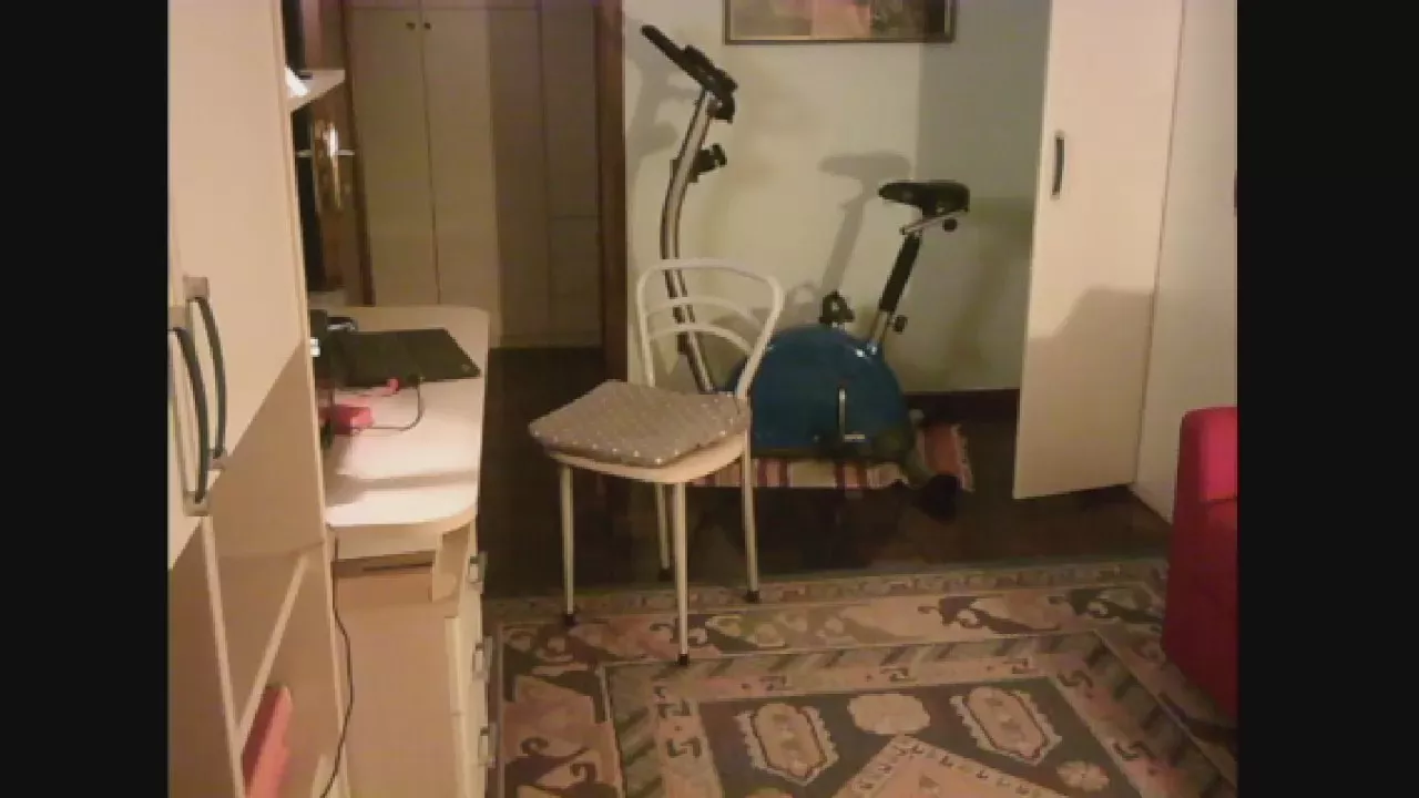 jennifercros on Cam4 