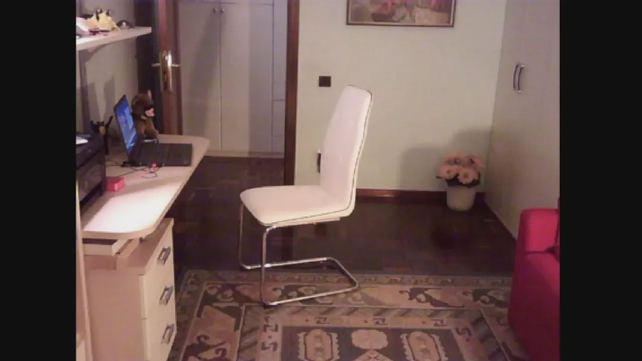 jennifercros on Cam4 