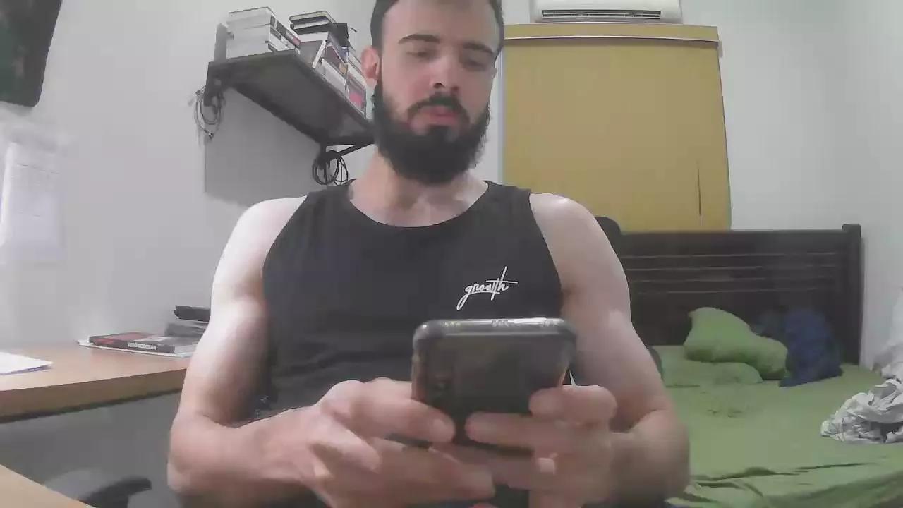 Kebec52 from Cam4