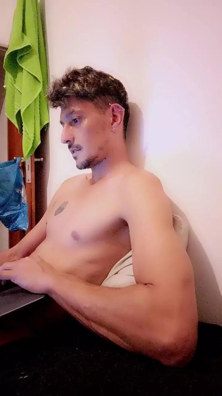 laappyyo from Cam4