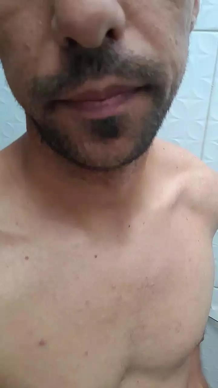 morramede322 from Cam4