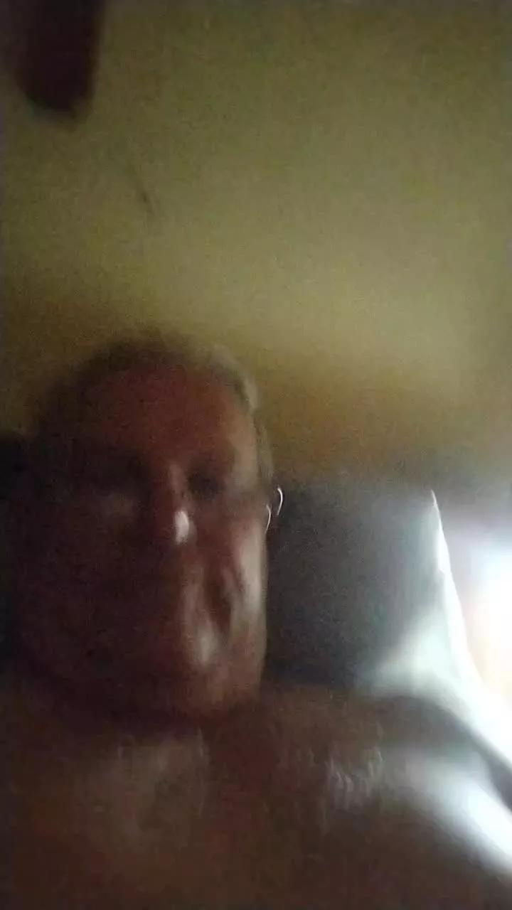 Pepe202020 from Cam4