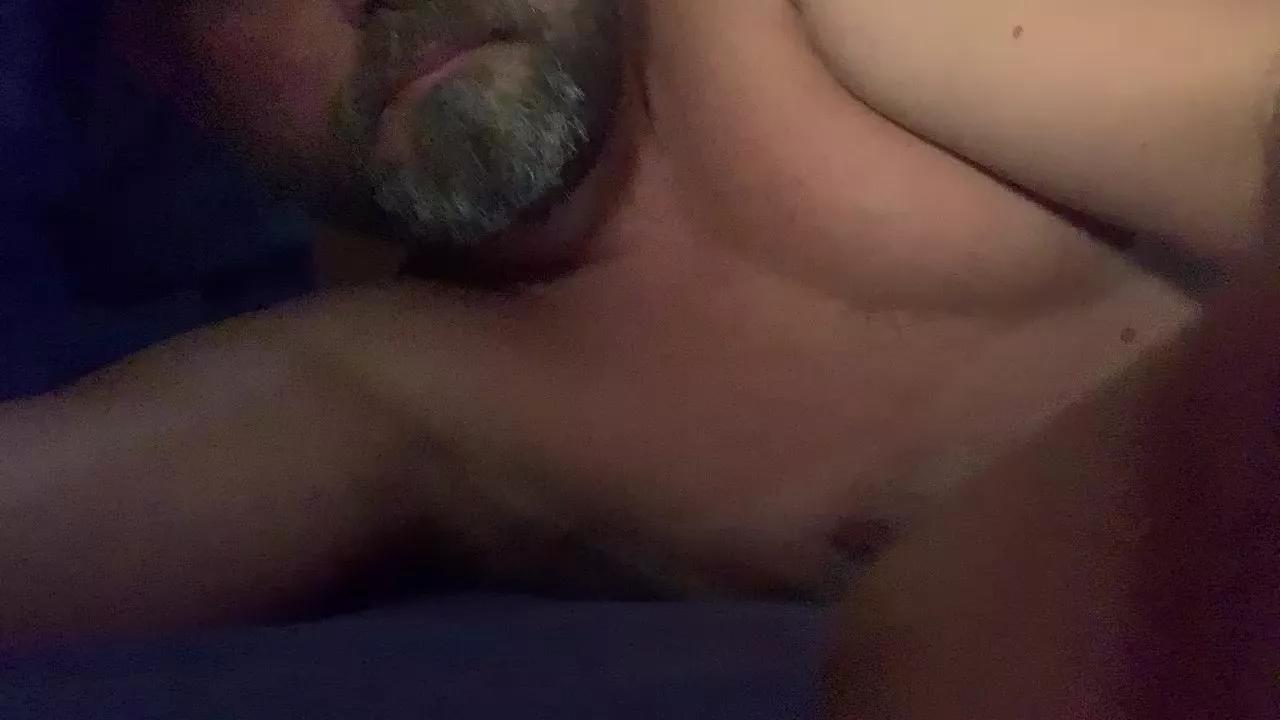 Teddybear85ita from Cam4