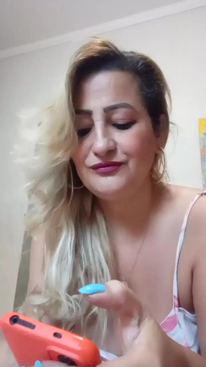 Vivialves from Cam4