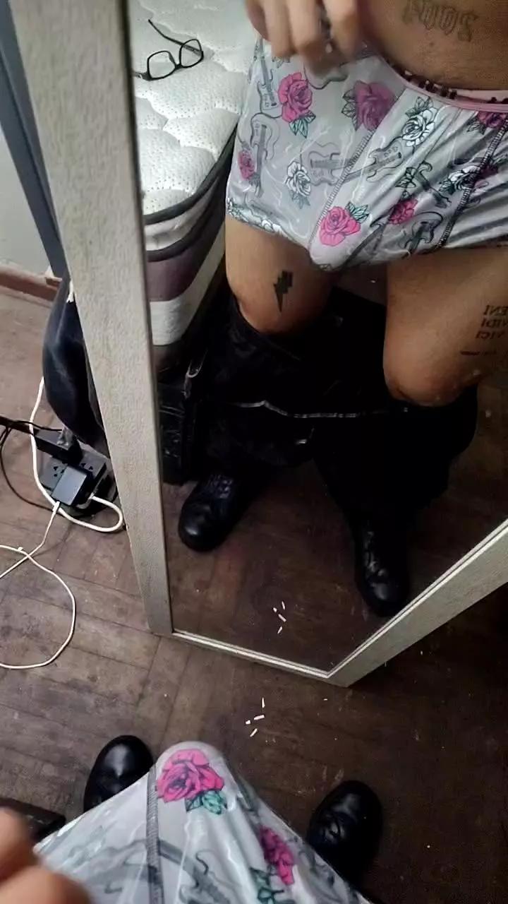 XxLEGACY_Poring from Cam4