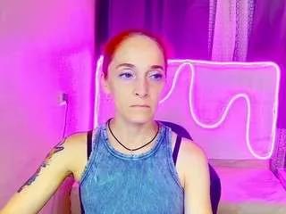 breeterner from CamSoda