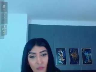 evelynnsex from CamSoda
