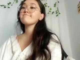 jennatyan from CamSoda