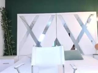 saracorraless from CamSoda