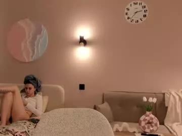 1i1ypa1mer from Chaturbate