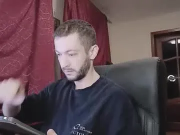 33377alex77333 on Chaturbate 