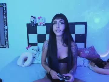 66luci_fer6_ from Chaturbate