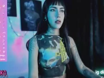 66luci_fer6_ from Chaturbate