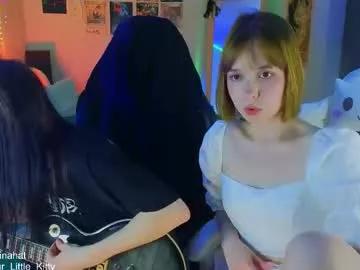 819sunflowerinahat2016 from Chaturbate