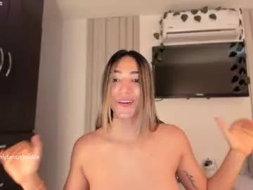 _alliex_ from Chaturbate