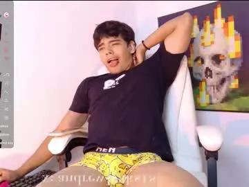 _an_drew18 from Chaturbate