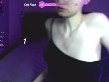 _e_u_p_h_o_r_i_a from Chaturbate